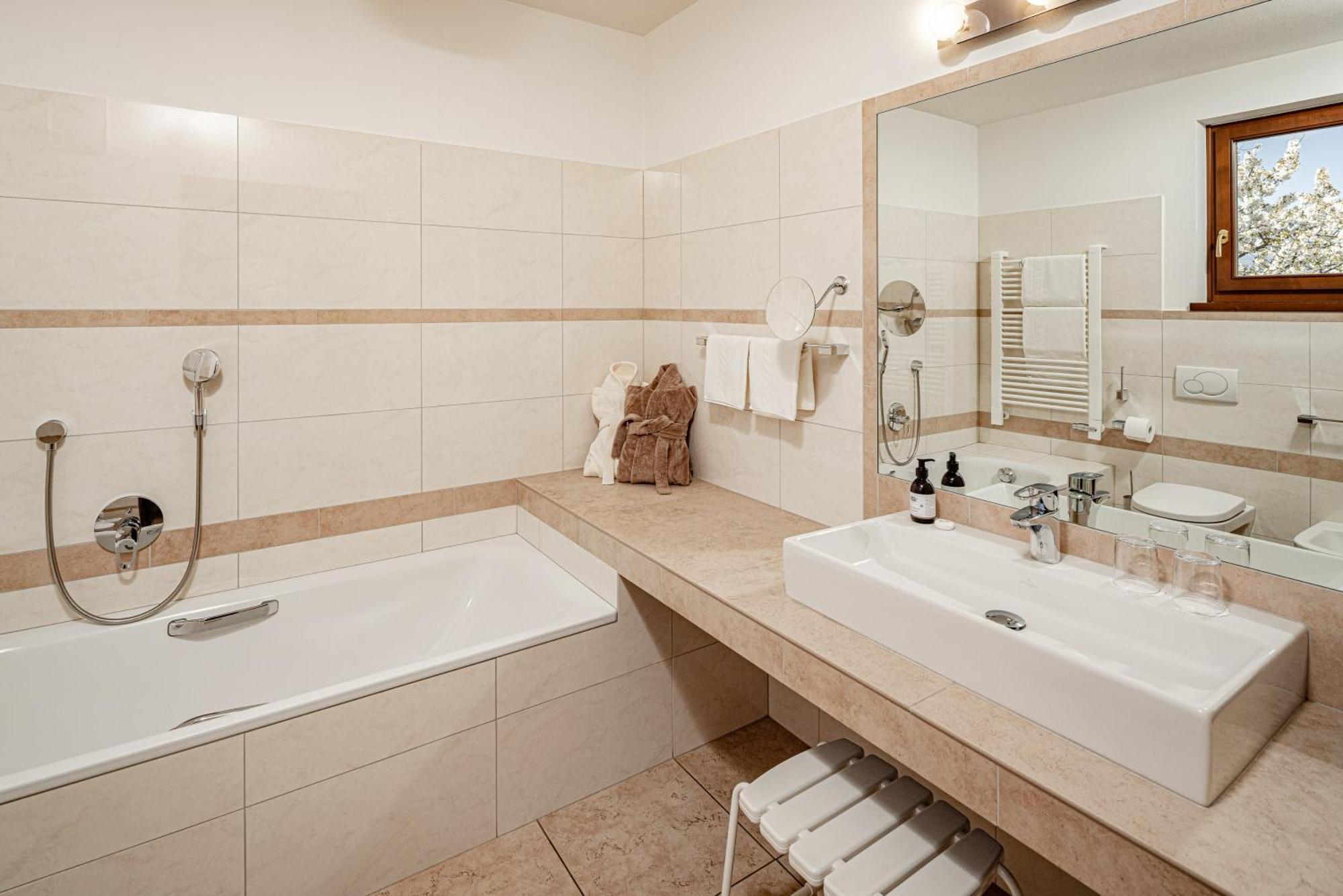Hotel Haus Am Hang กัลดาโร ห้อง รูปภาพ